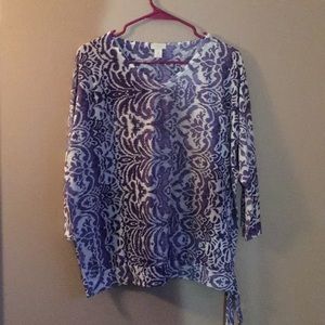 Chico’s cute purple casual top with great detail